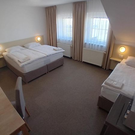 Hotel U Budvaru 체스케부데요비체 외부 사진