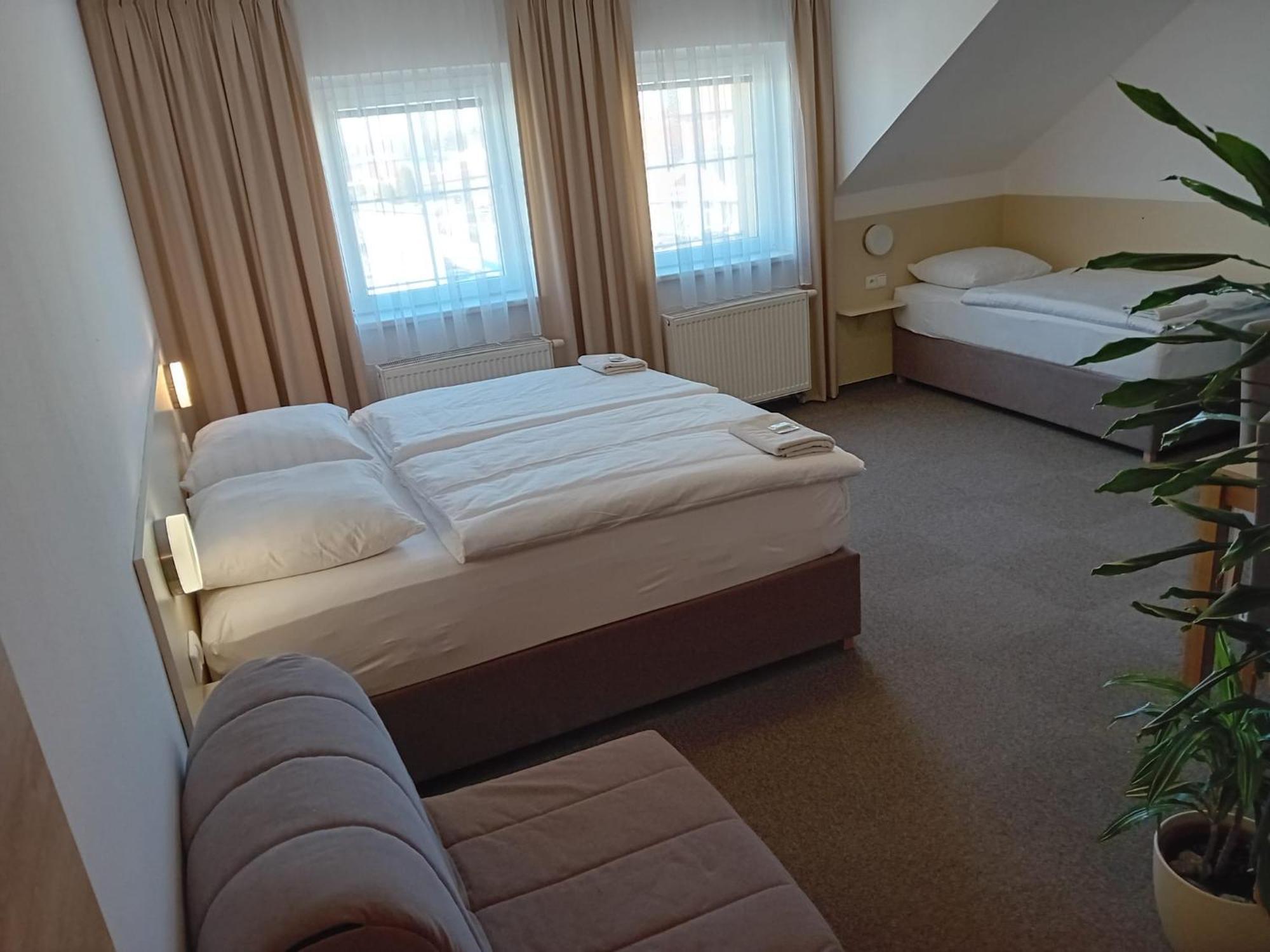 Hotel U Budvaru 체스케부데요비체 외부 사진